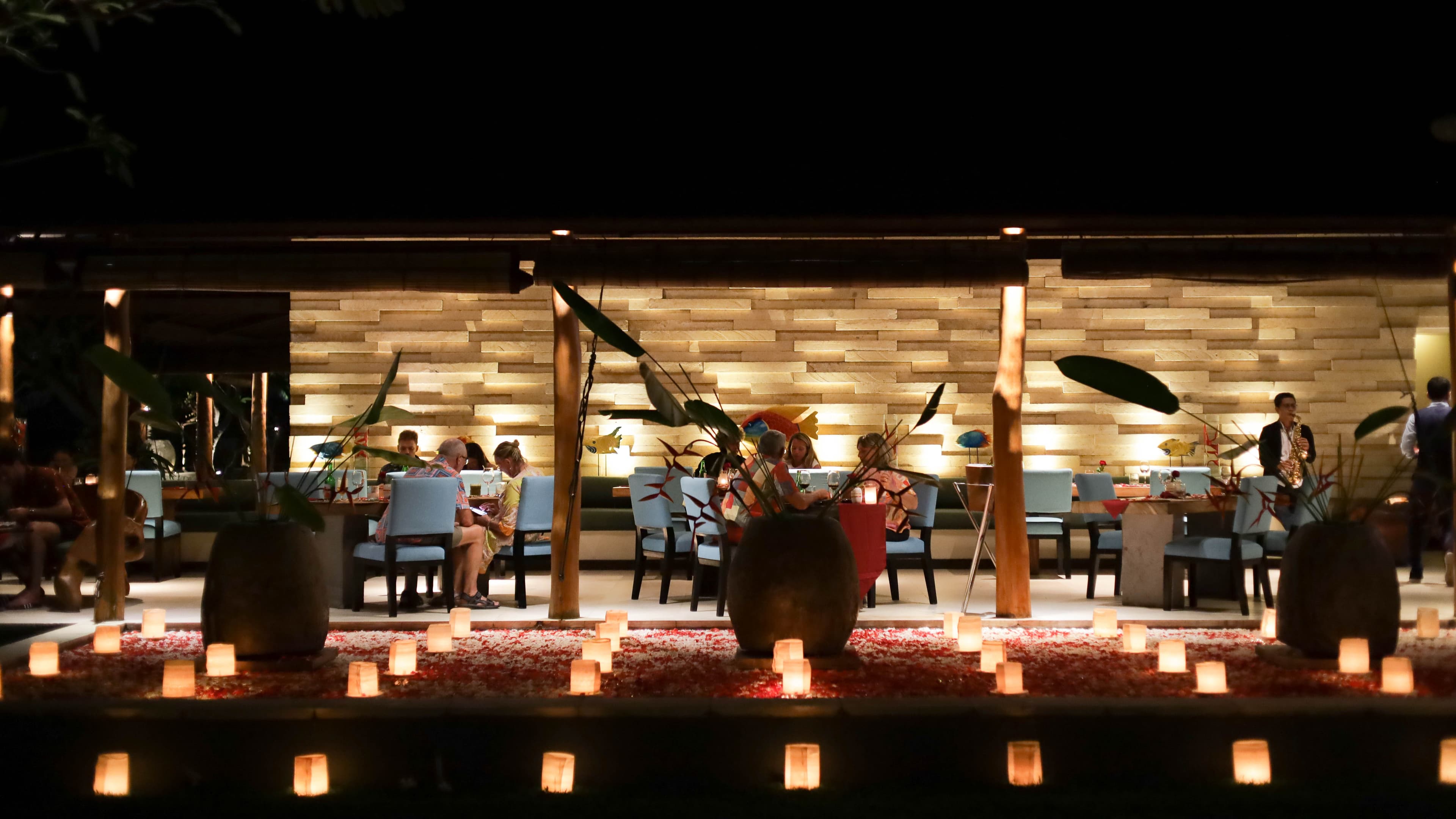 <p>Qerang stands as Lombok’s premier destination for exquisite seafood and imported steaks, where fine dining meets island romance. Our chefs cook the day’s freshest catch with care, creativity, and oceanfront artistry, while also serving a tempting selection of perfectly grilled imported steaks.</p>